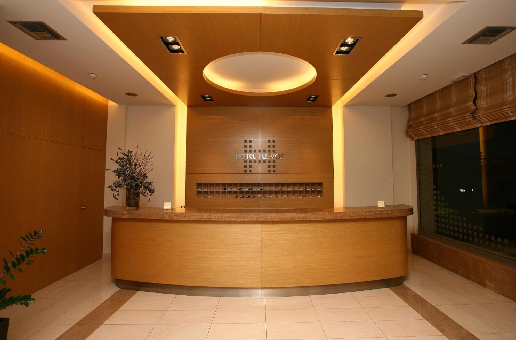 קלמאטה Hotel Flisvos מראה חיצוני תמונה